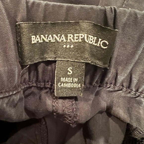 Banana Republic women’s jogger cargo trousers size small, black, EUC, see photos - Picture 11 of 11